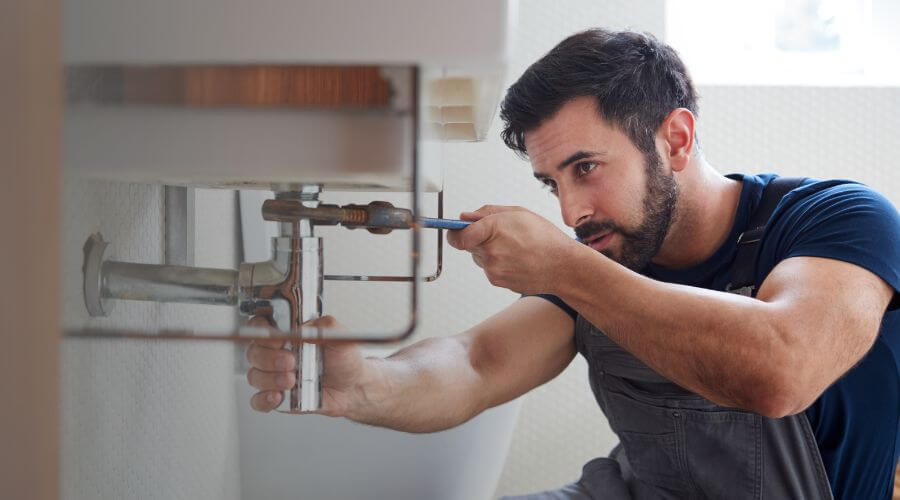 Professional bathroom faucet installation in Abingdon, IL